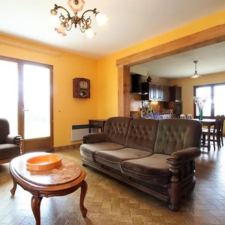 Casa vacanze Ferme Du Xixe Avec Cheminée, Près Des Gorges Du Doulon - Fr-1-582-227 Frugieres-le-Pin