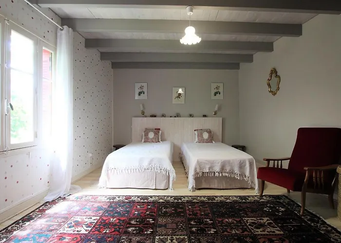 Hébergement de vacances Ferme Du Xixe Avec Cheminée, Près Des Gorges Du Doulon - Fr-1-582-227 Frugieres-le-Pin